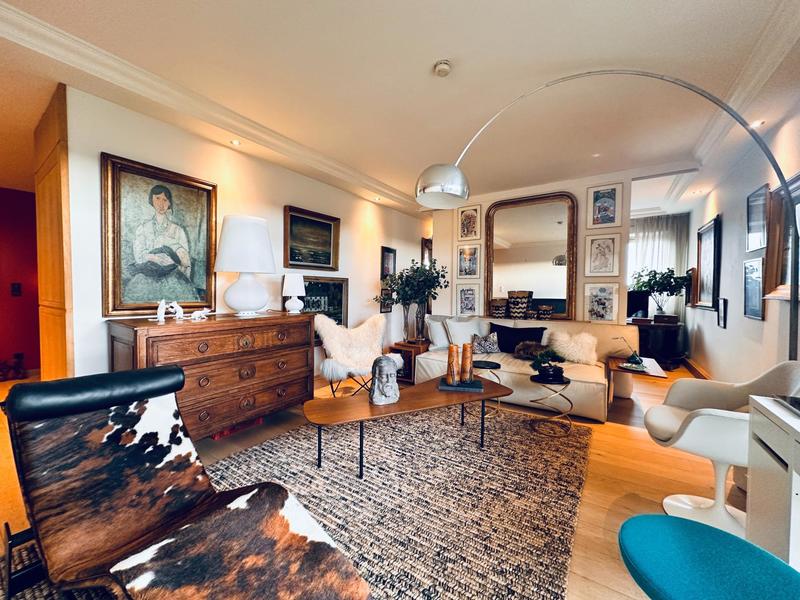 Appartement - 95 m² - 4 pièces