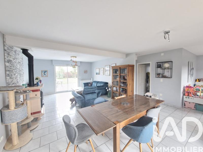 Maison - 164 m² - 8 pièces