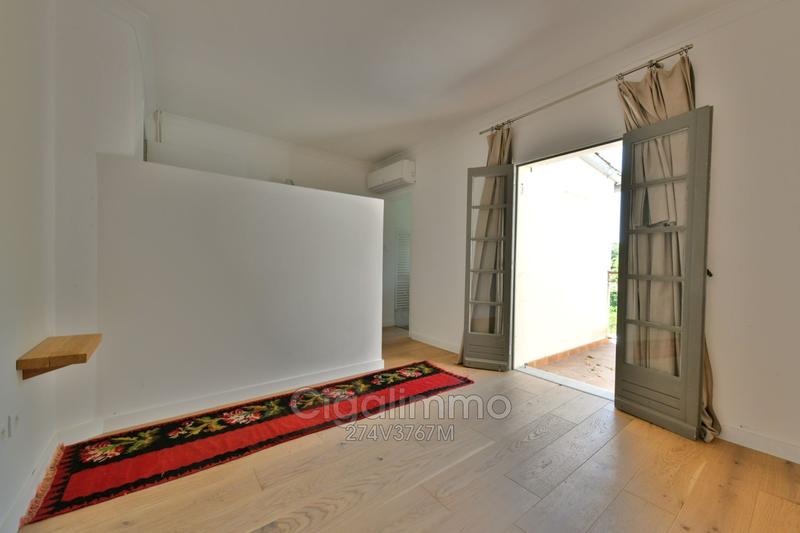 Maison en pierre - 90 m² - 4 pièces