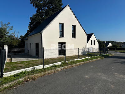 Maison - 104 m² - 6 pièces