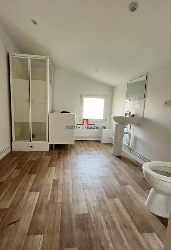 Maison ancienne - 186 m² - 6 pièces