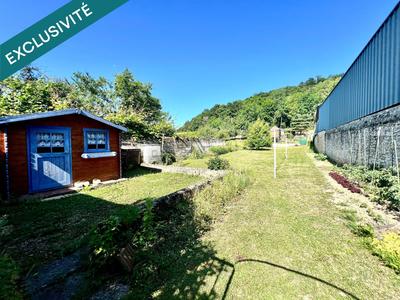 Maison - 180 m² - 6 pièces