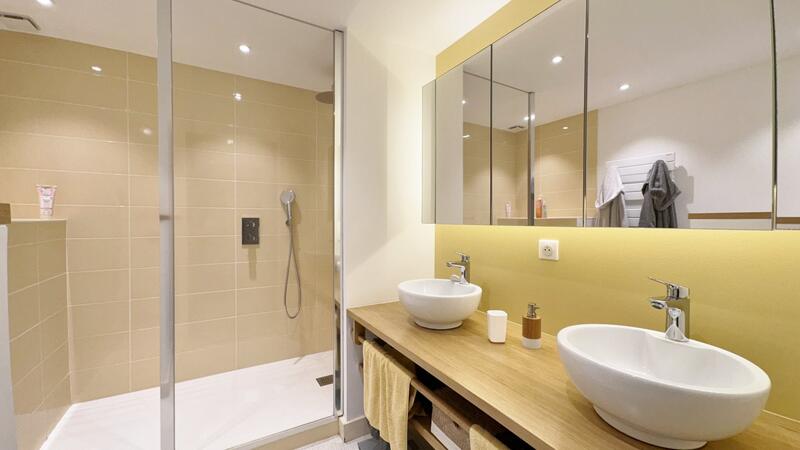 Appartement sur toit - 154 m² - 4 pièces