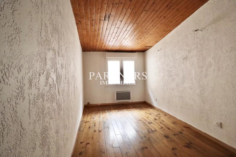 Immeuble - 67 m² - 4 pièces