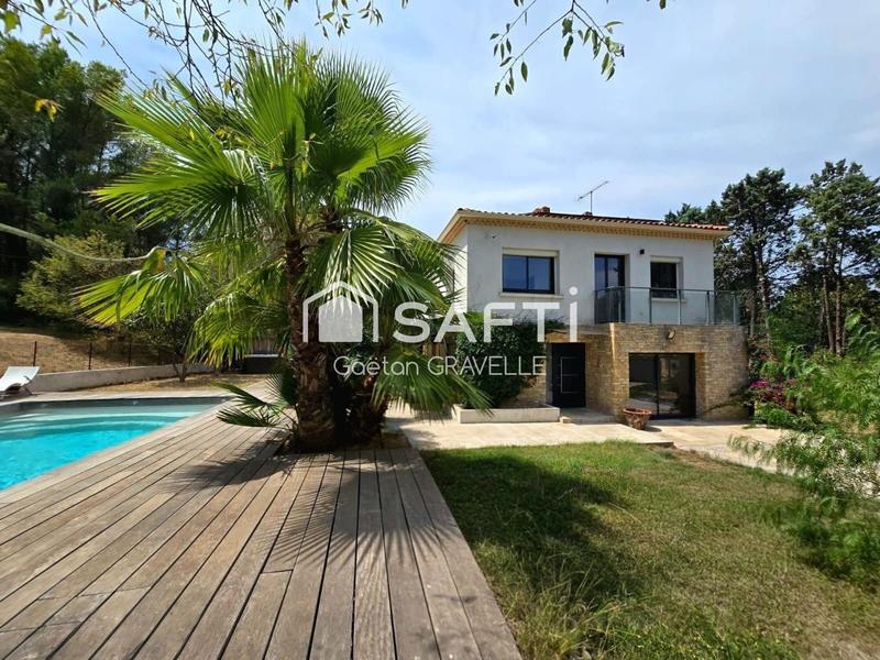 Maison - 192 m² - 5 pièces