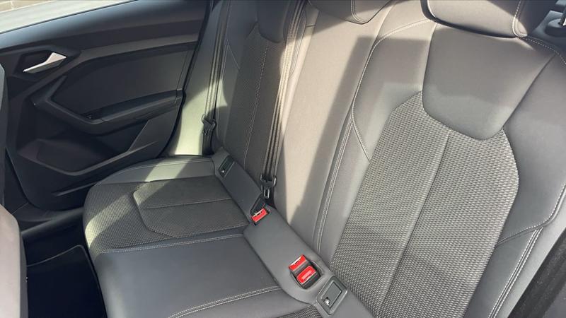 Audi A1 1.0 Tfsi 116 s-Tronic7 s line