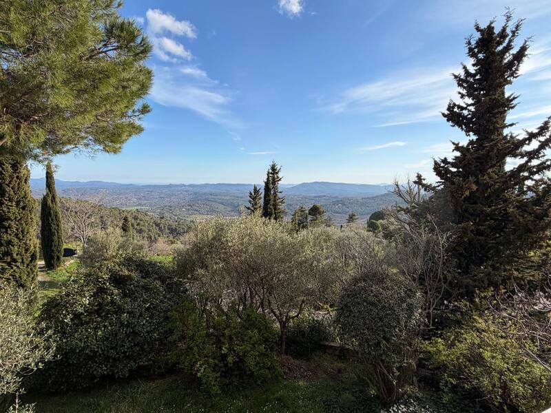 Maison - 107 m² - 4 pièces