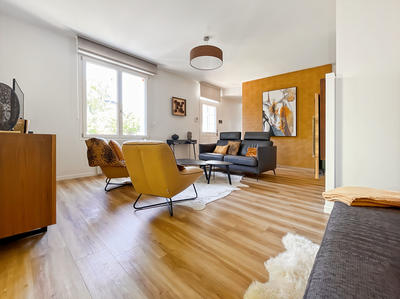 Maison - 135 m² - 6 pièces