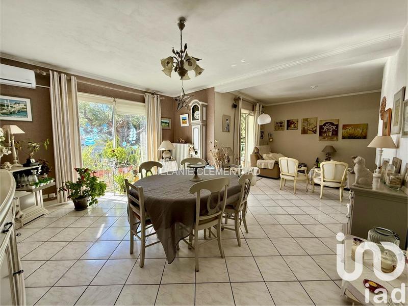 Maison - 195 m² - 7 pièces