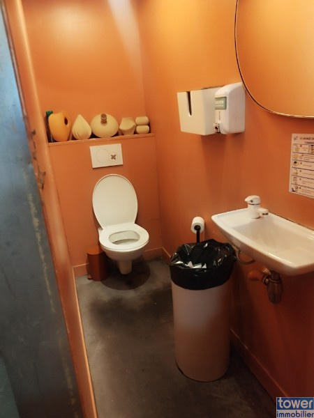 Fonds de commerce - Magasins - 80 m²