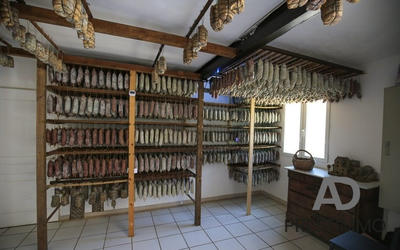 Local d'activités - 220 m²