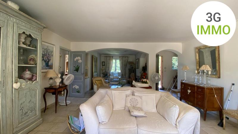 Maison traditionnelle - 95 m² - 4 pièces