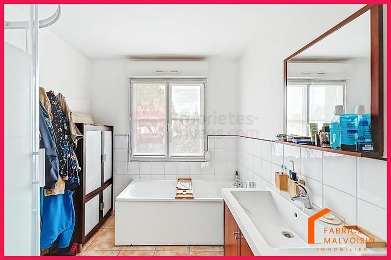 Maison - 174 m² - 6 pièces