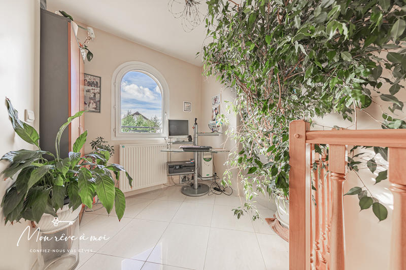 Maison - 170 m² - 6 pièces