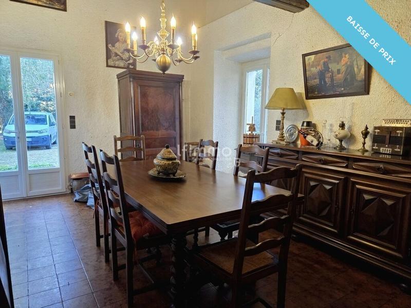 Maison - 206 m² - 10 pièces