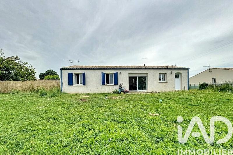 Maison - 95 m² - 5 pièces