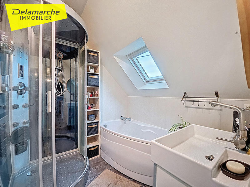 Maison - 85 m² - 4 pièces