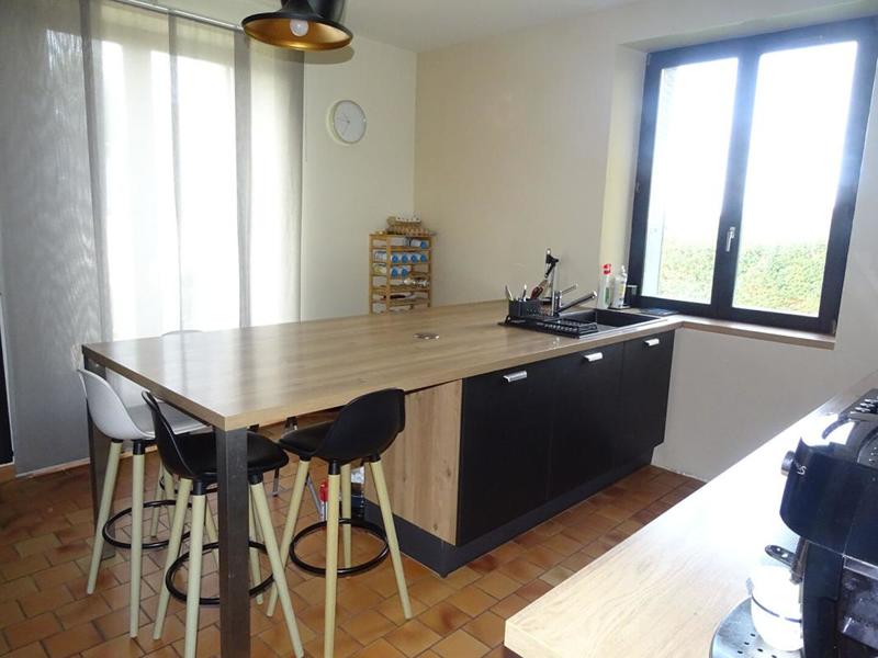 Maison - 205 m² - 7 pièces