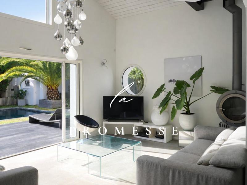 Maison - 148 m² - 5 pièces