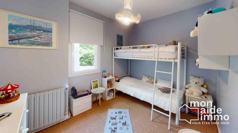 Maison ancienne - 275 m² - 7 pièces