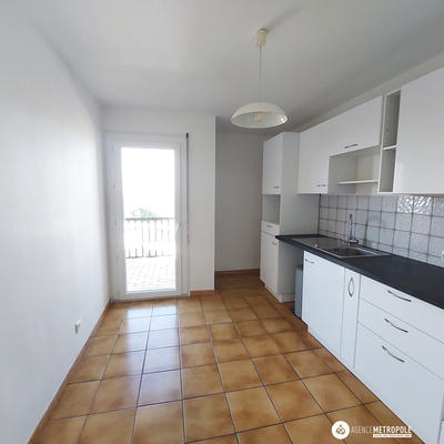 Appartement - 140 m² - 6 pièces