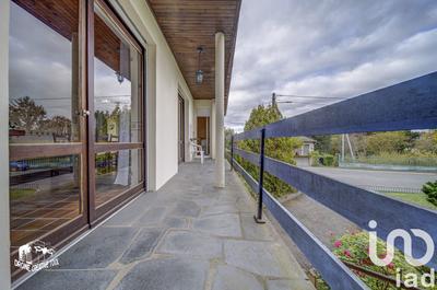 Maison - 123 m² - 5 pièces