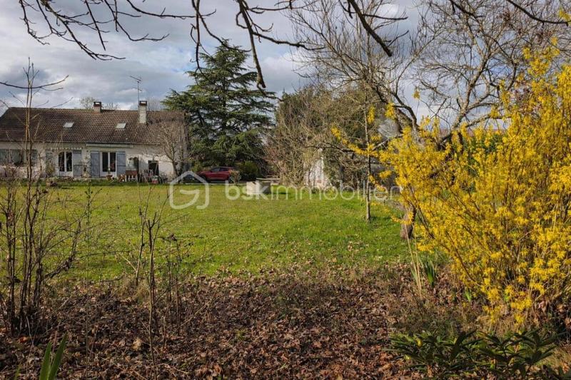 Propriété - 133 m² - 7 pièces