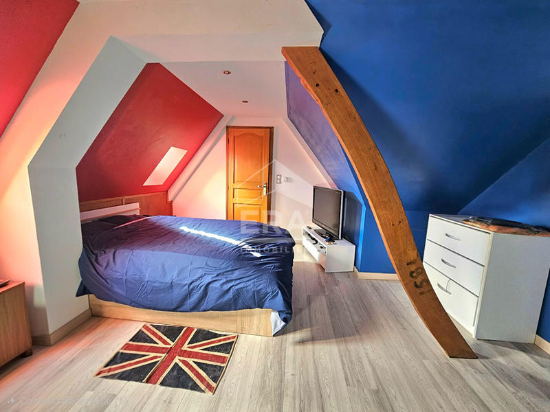 Maison - 155 m² - 8 pièces