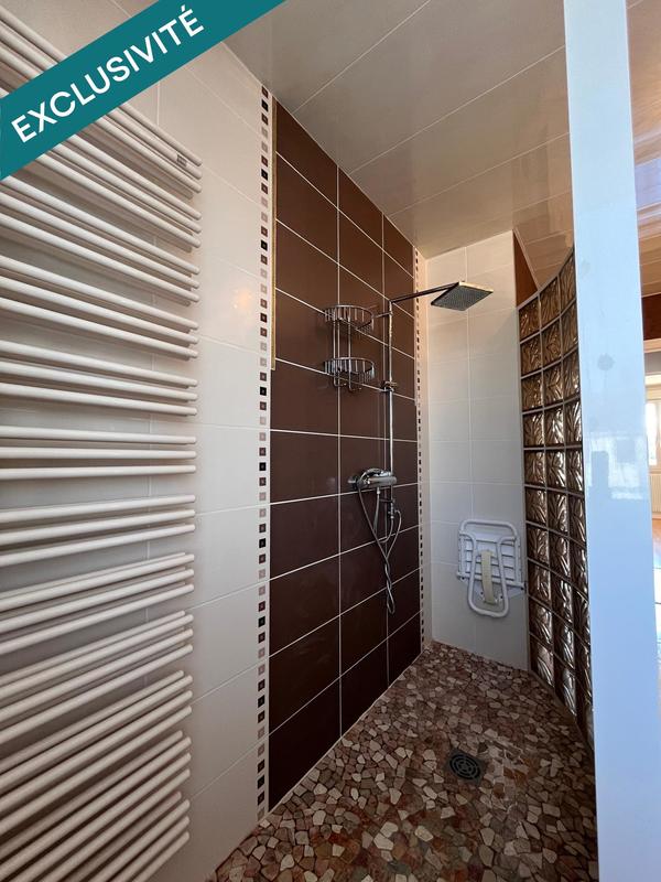 Maison - 182 m² - 6 pièces