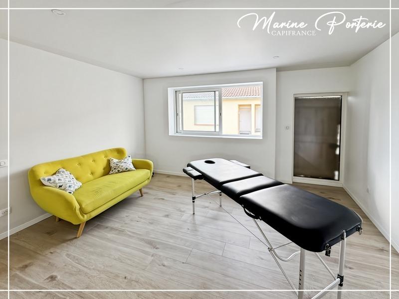Maison en pierre - 200 m² - 7 pièces