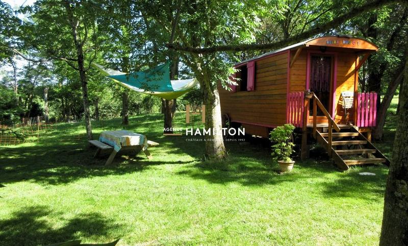 Maison de campagne - 370 m² - 10 pièces