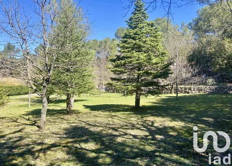 Maison - 14 000 m² - 4 pièces