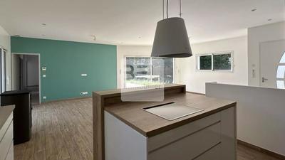 Villa - 127 m² - 6 pièces