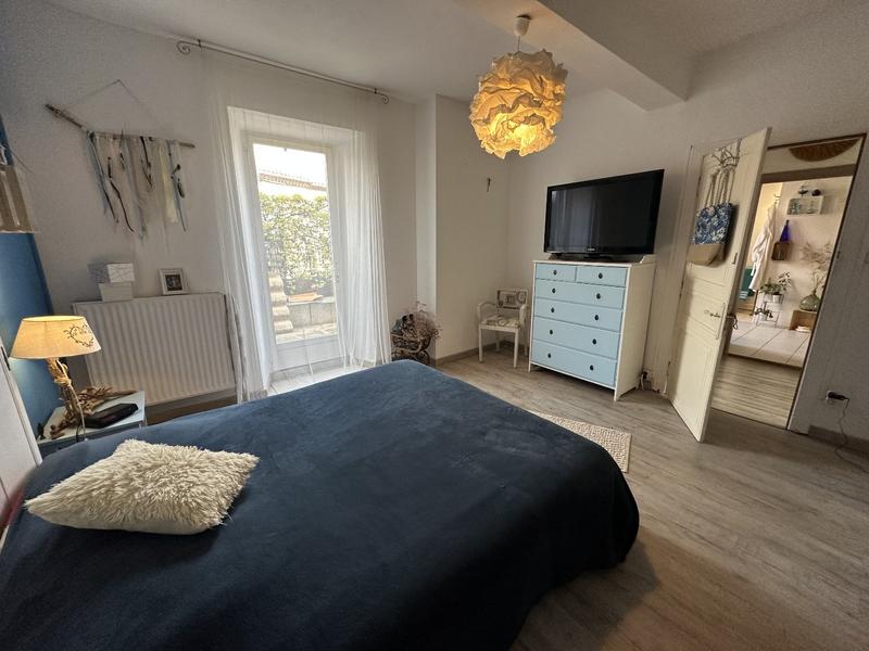 Maison de village - 215 m² - 9 pièces