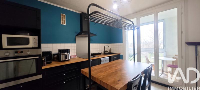 Appartement - 81 m² - 4 pièces