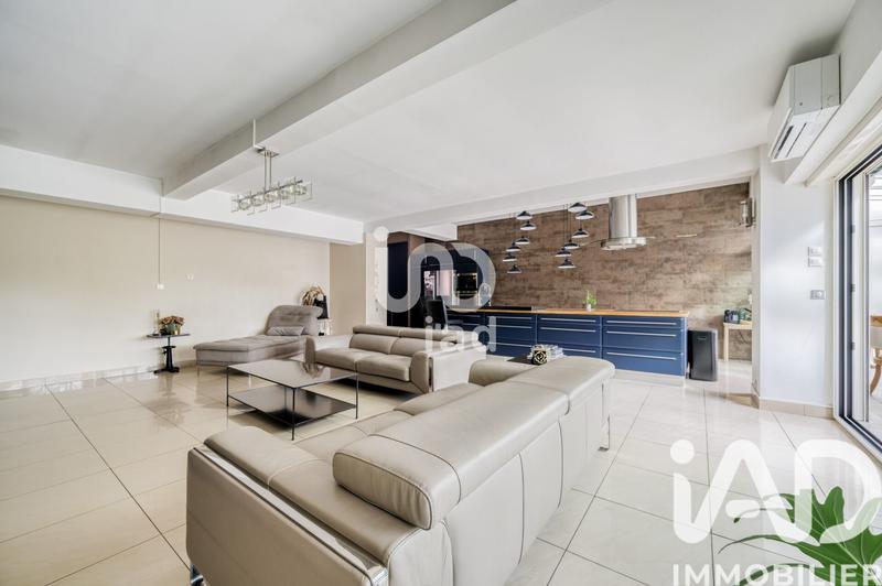 Appartement - 263 m² - 7 pièces