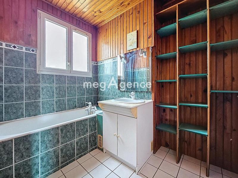 Appartement - 65 m² - 4 pièces