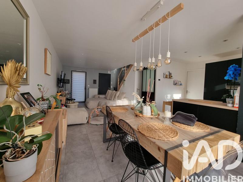 Maison - 87 m² - 4 pièces