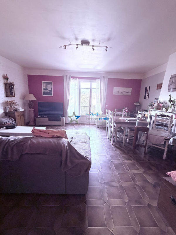 Villa - 217 m² - 5 pièces