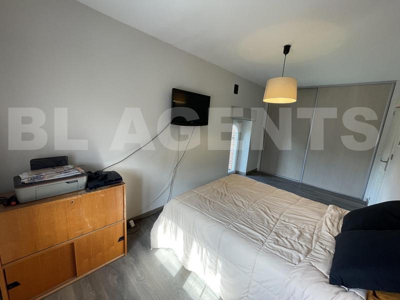 Maison - 200 m² - 8 pièces