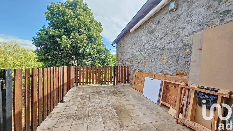 Maison - 215 m² - 9 pièces