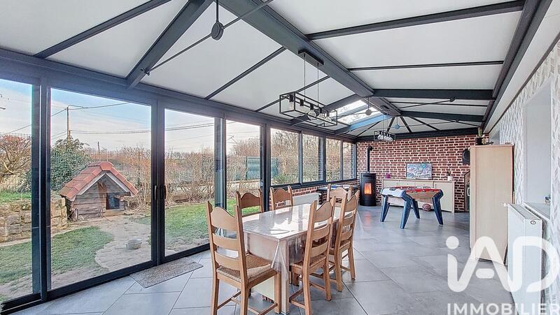 Maison - 196 m² - 7 pièces