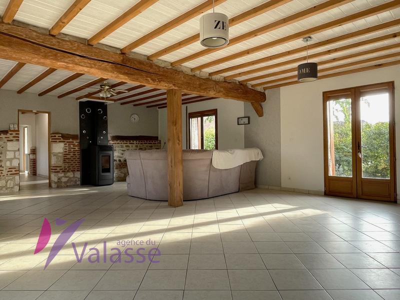 Maison - 274 m² - 7 pièces