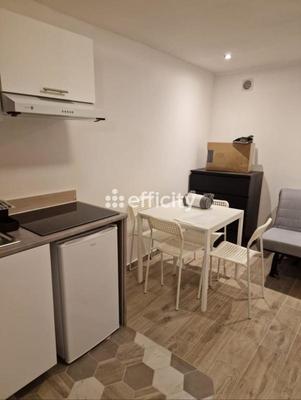 Appartement - 15 m² - 1 pièce