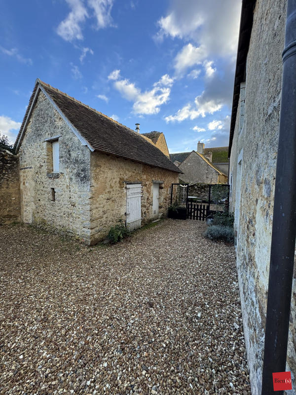 Maison ancienne - 173 m² - 7 pièces