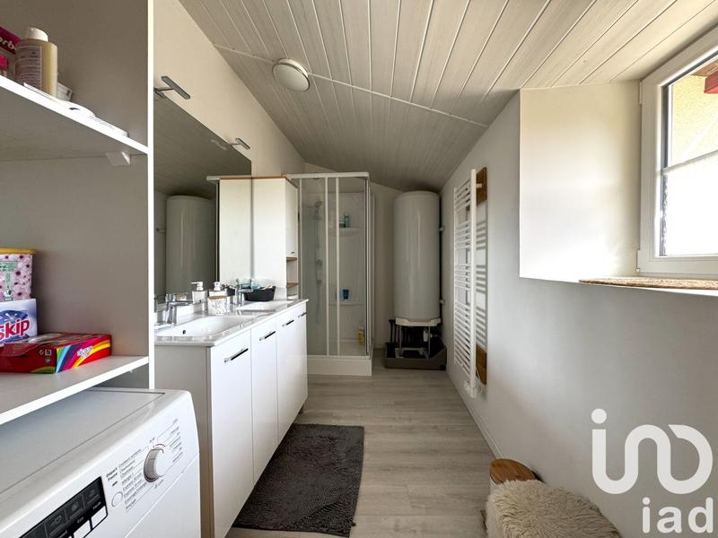 Maison - 111 m² - 5 pièces