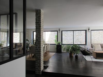 Appartement - 177 m² - 5 pièces