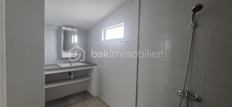 Maison - 96 m² - 4 pièces