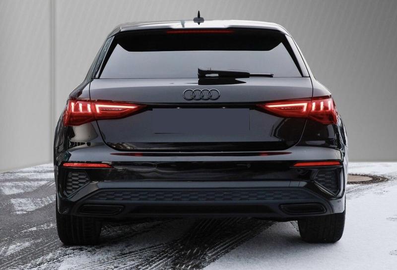 Audi A3 sportback 40 TFSIe s-Line 204 Hybride Rechargeable / Audio B&amp;O Keyless Apple Carplay Android Auto Regulateur de Distance