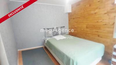 Maison - 121 m² - 6 pièces